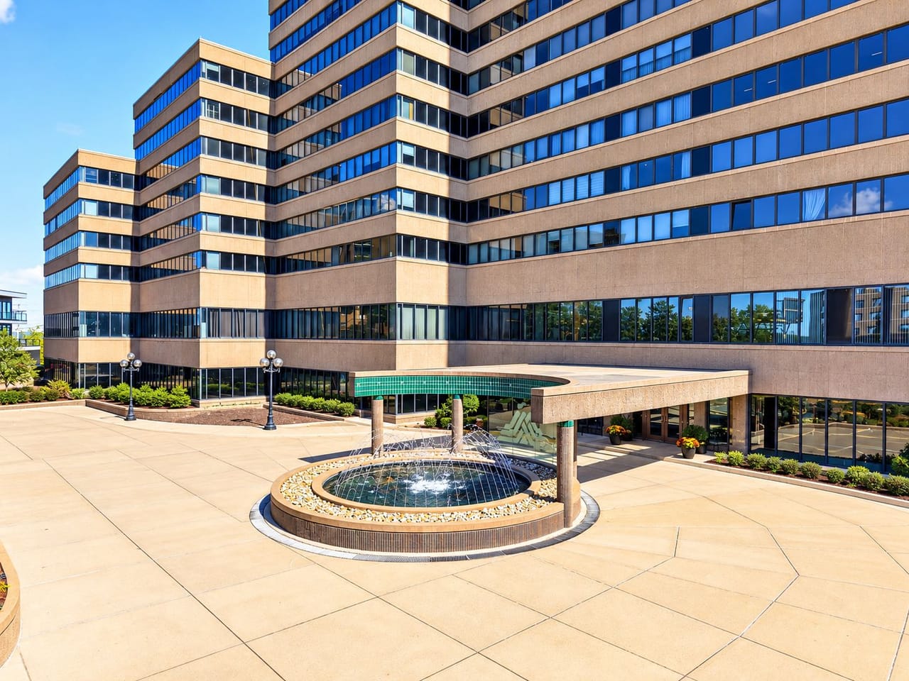 1 Trimont Lane, Unit 490E — photograph 3