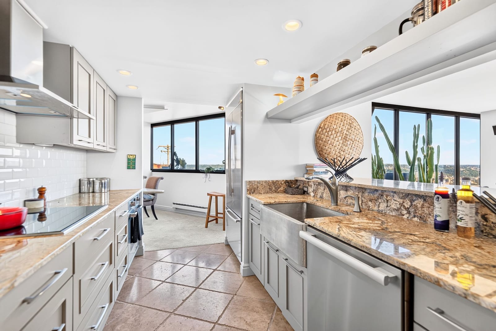 1 Trimont Lane, Unit 490E — photograph 12