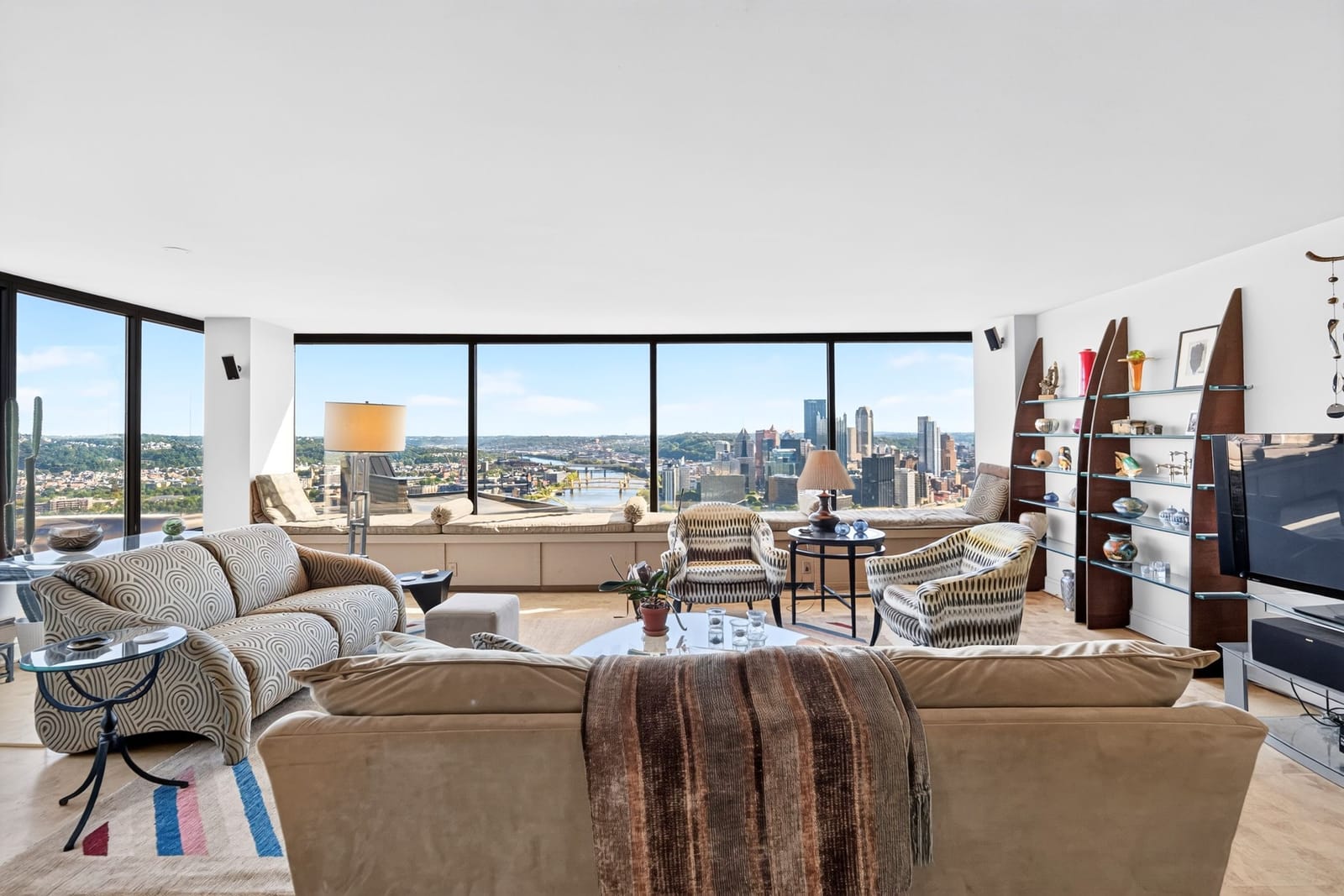 1 Trimont Lane, Unit 490E — photograph 32