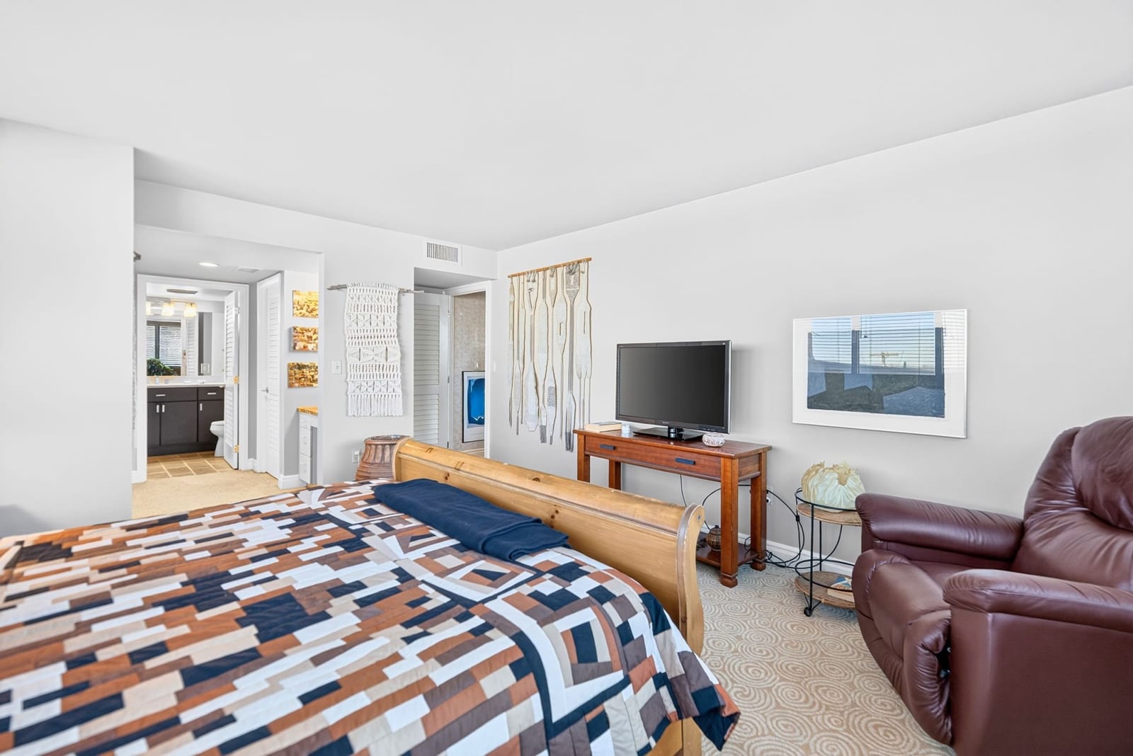 1 Trimont Lane, Unit 490E — photograph 50