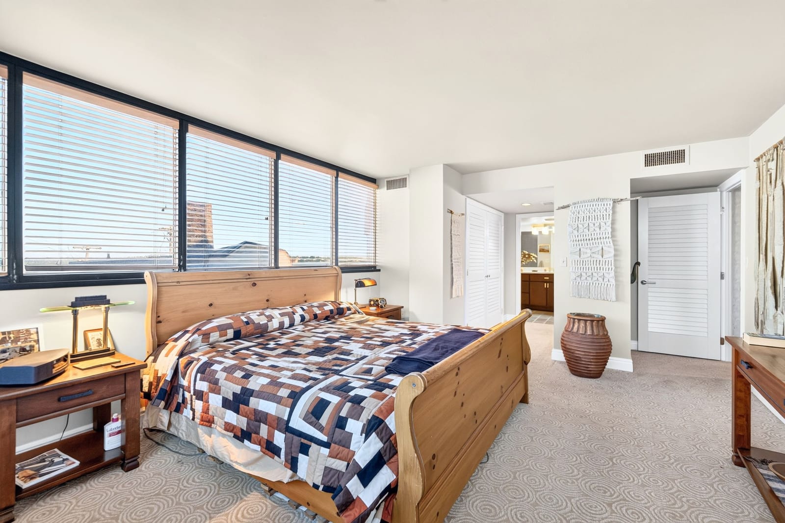 1 Trimont Lane, Unit 490E — photograph 51