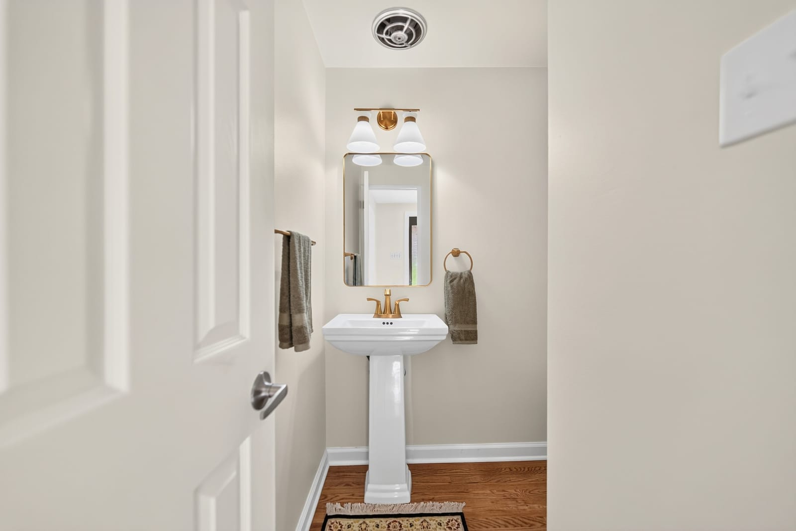 Powder room