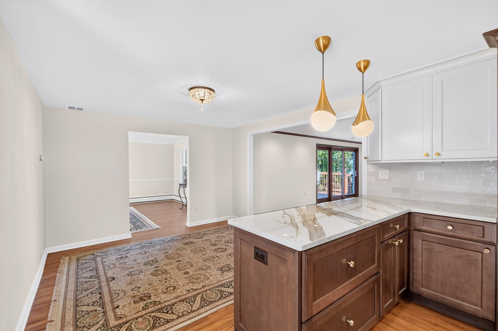 Kitchen island