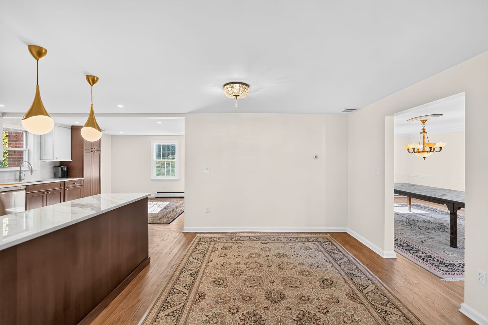 Kitchen and sitting area