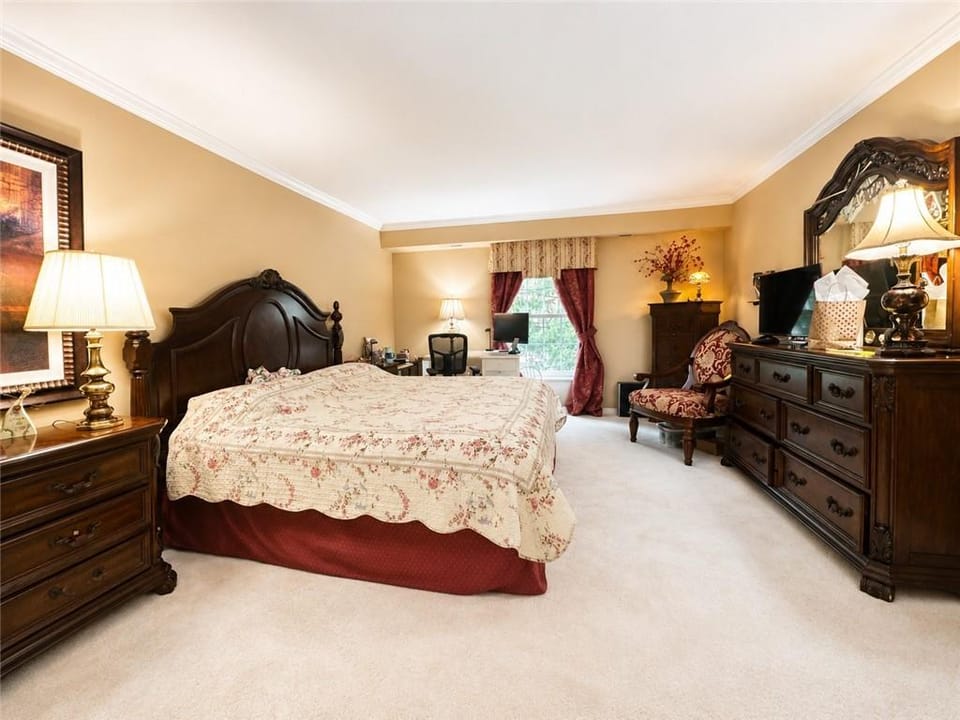302 Fox Chapel Road, Unit 307 — photograph 17