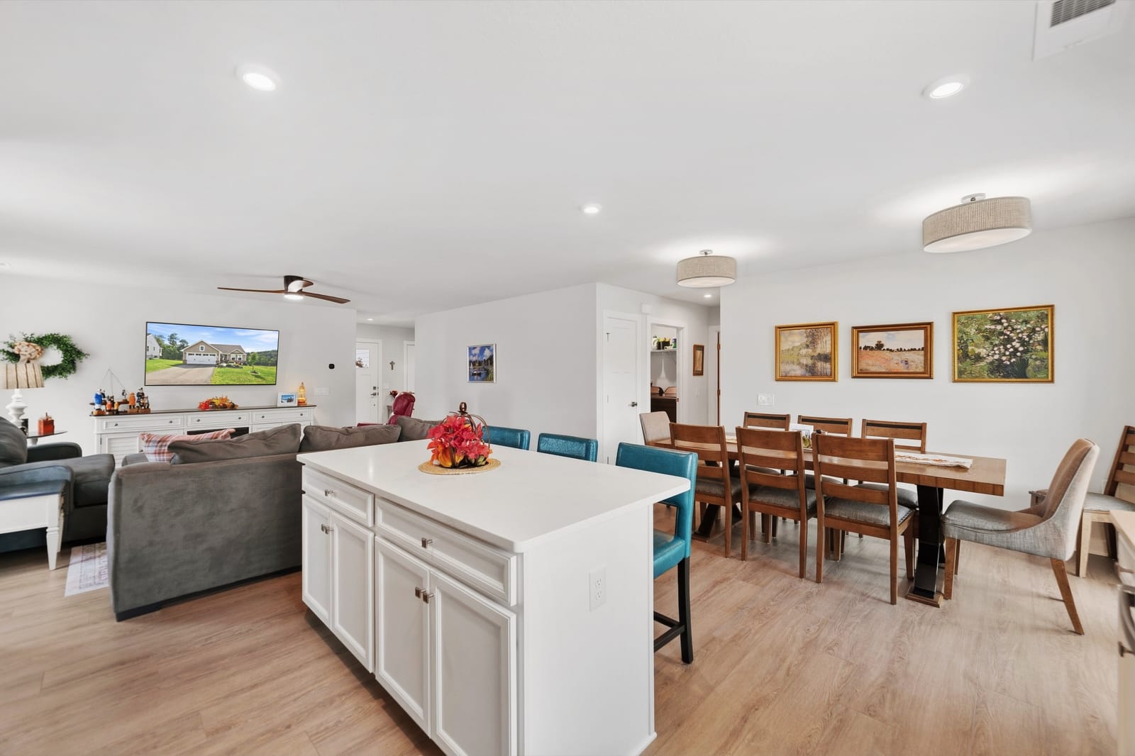 Kitchen island
