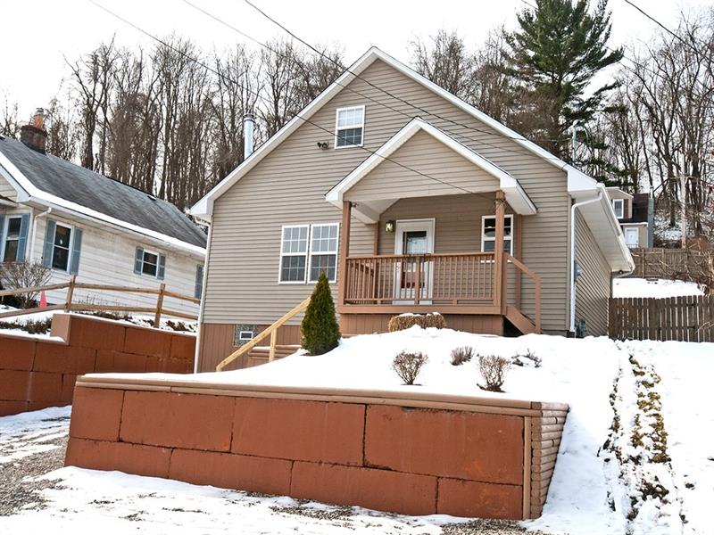 124 Republic Ave