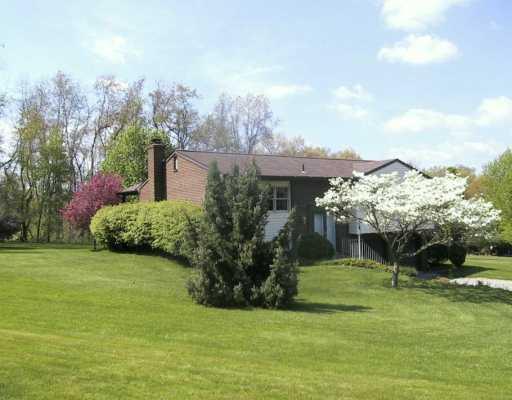 1241 Lakevue Dr
