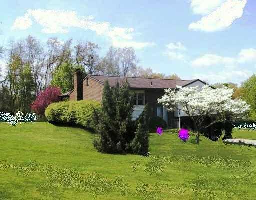 1241 Lakevue Dr