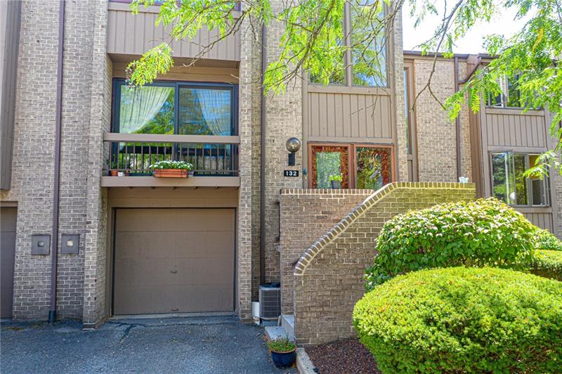 132 Locust Ct