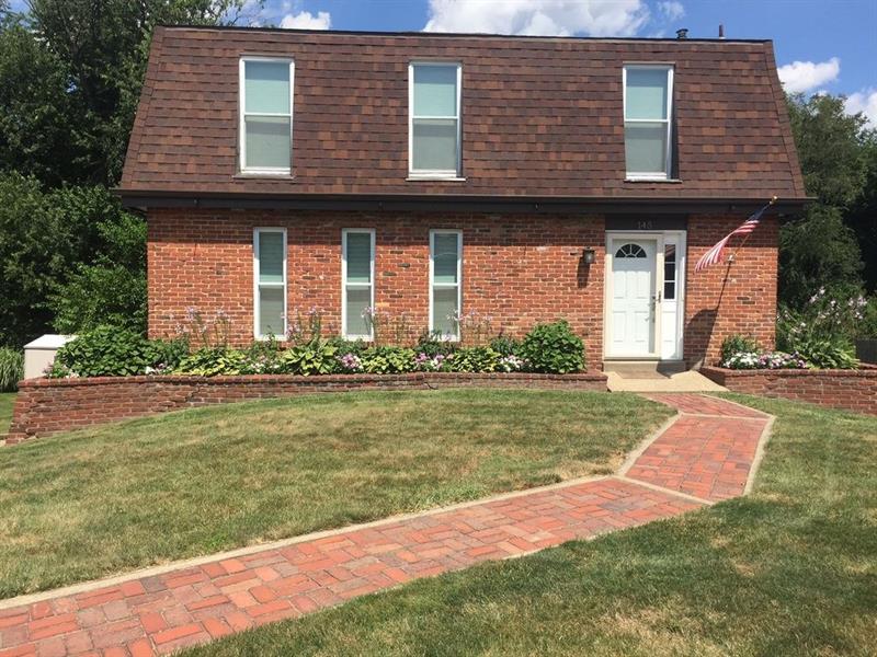 145 Brookmeade Dr