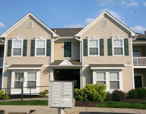 4106 Lenox Oval