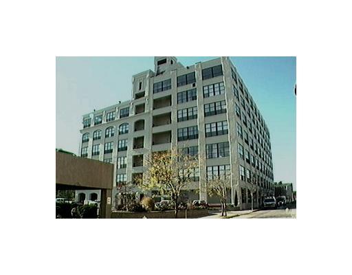 5850 Centre Ave Unit 201