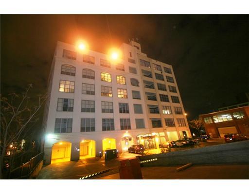 5850 Centre Ave Unit 707