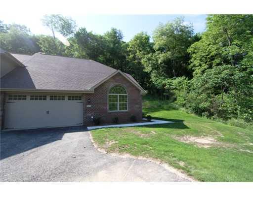 711 Village Dr