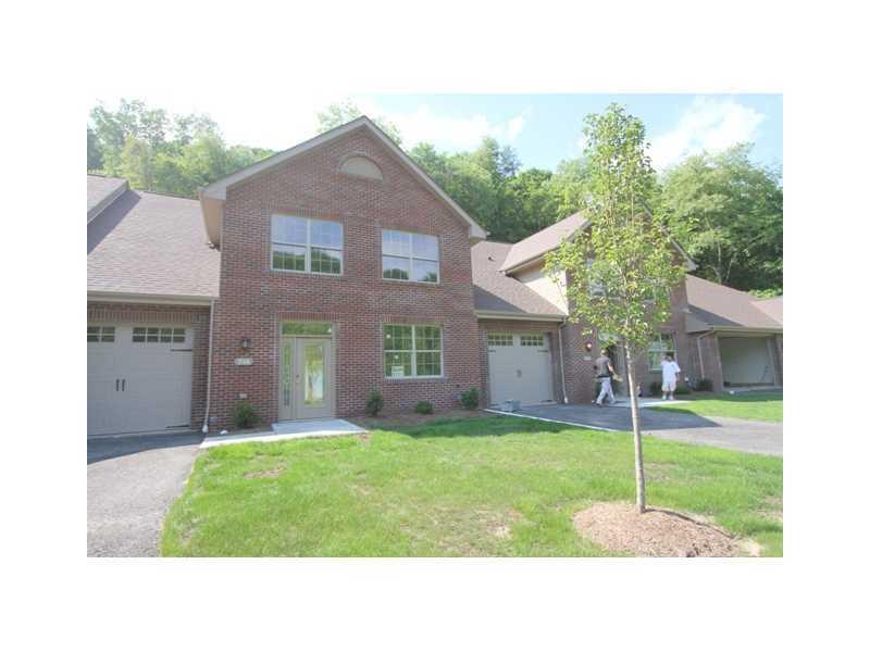 723 Village Dr