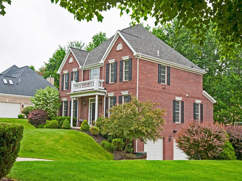811 Huron Ct