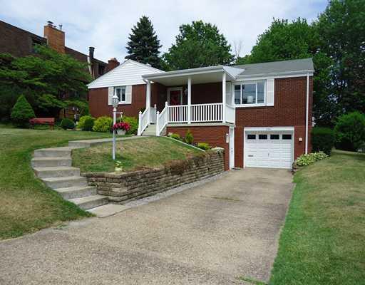 994 Grandview Ave