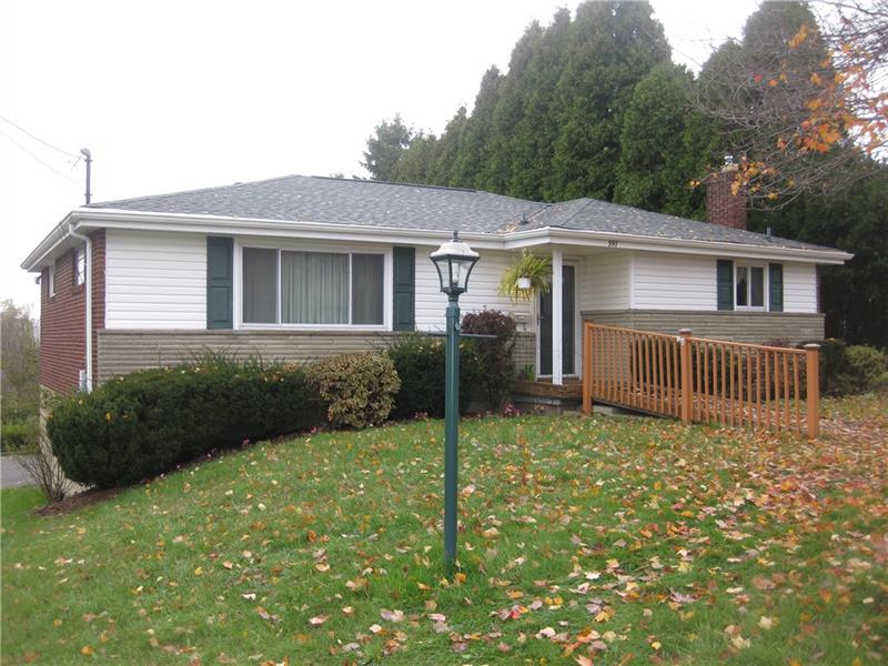 997 Grandview Ave